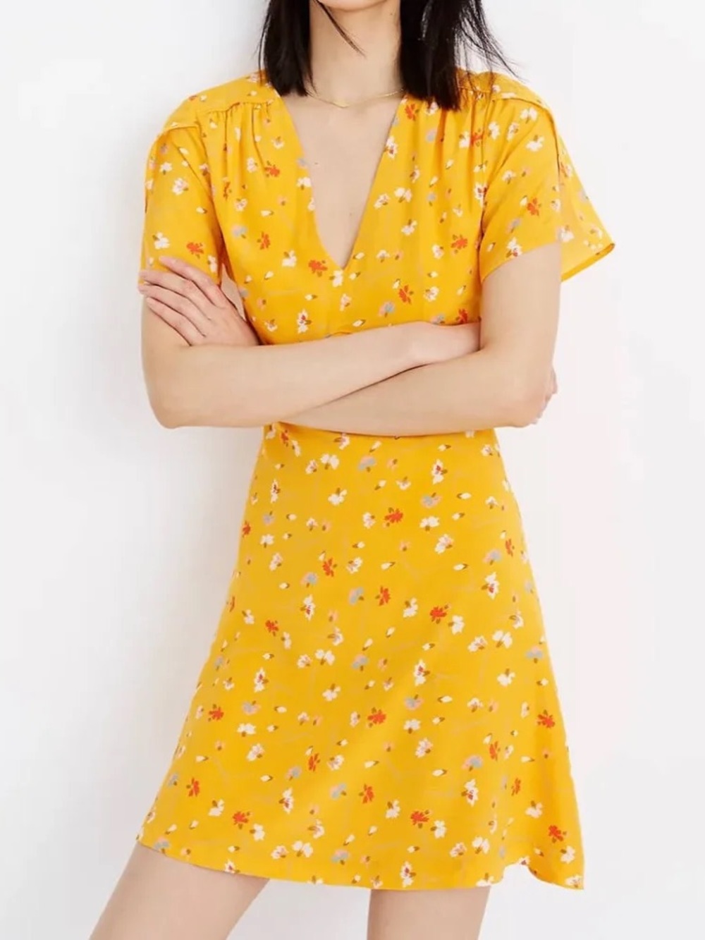 Madewell Yellow Floral V-Neck Short Sleeve Dress